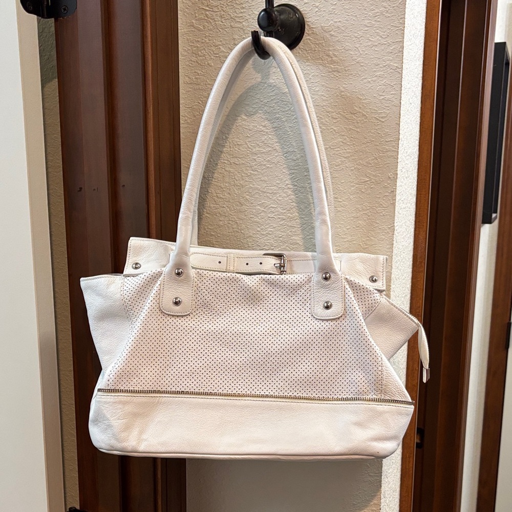 Innue Elegant White Perforated Tote Bag with silver accents